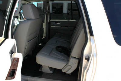 2007 Ford Expedition EL, $3995. Photo 9