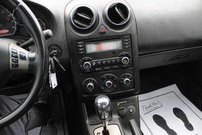 2009 Pontiac G6, $1200. Photo 12
