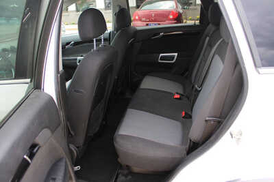 2013 Chevrolet Captiva, $1200. Photo 9