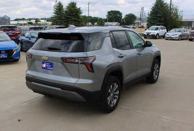 2025 Chevrolet Equinox, $26995. Photo 4