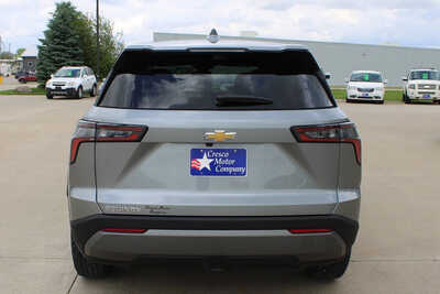 2025 Chevrolet Equinox, $26995. Photo 5