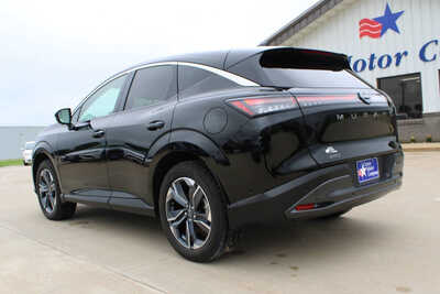 2025 Nissan Murano, $36995. Photo 7