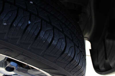 2019 Jeep Cherokee, $17995. Photo 9