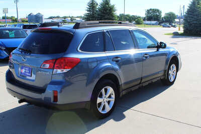 2014 Subaru Outback, $5995. Photo 5