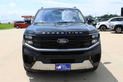2025 Ford Expedition Max, $62995. Photo 3