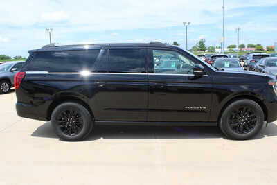 2025 Ford Expedition Max, $62995. Photo 5