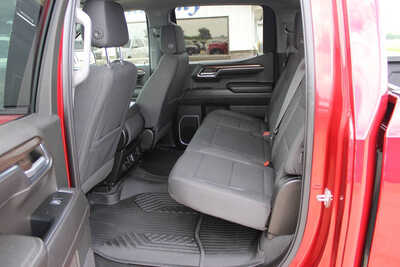 2023 Chevrolet 1500 Crew Cab, $37995. Photo 10