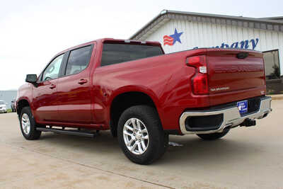 2023 Chevrolet 1500 Crew Cab, $37995. Photo 7