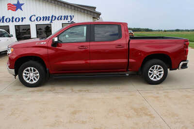 2023 Chevrolet 1500 Crew Cab, $37995. Photo 8