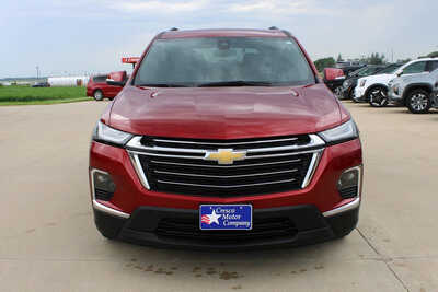 2023 Chevrolet Traverse, $31995. Photo 2