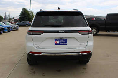 2023 Jeep Grand Cherokee, $29995. Photo 6