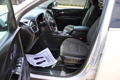 2019 Chevrolet Equinox, $12995. Photo 12