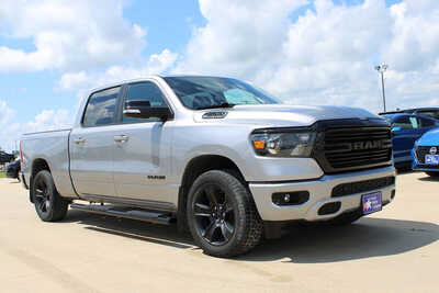 2021 RAM 1500, $27995. Photo 3