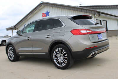2016 Lincoln MKX, $12995. Photo 7