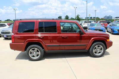2008 Jeep Commander, $7995. Photo 4