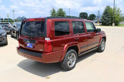 2008 Jeep Commander, $7995. Photo 5