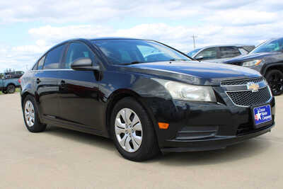 2012 Chevrolet Cruze, $3200. Photo 3