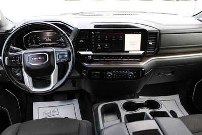 2023 GMC 1500 Crew Cab, $30995. Photo 11
