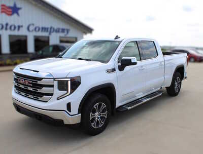 2023 GMC 1500 Crew Cab, $30995. Photo 1