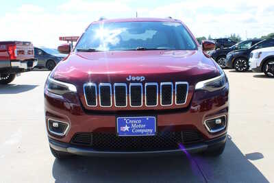 2019 Jeep Cherokee, $19995. Photo 2