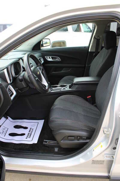 2016 Chevrolet Equinox, $9995. Photo 11