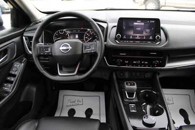 2025 Nissan Rogue, $26495. Photo 10
