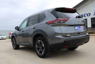 2025 Nissan Rogue, $26495. Photo 7