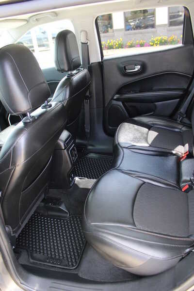 2019 Jeep Compass, $14995. Photo 9