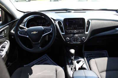 2024 Chevrolet Malibu, $21995. Photo 10