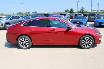 2024 Chevrolet Malibu, $21995. Photo 4