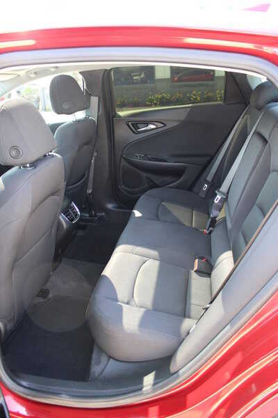 2024 Chevrolet Malibu, $21995. Photo 9