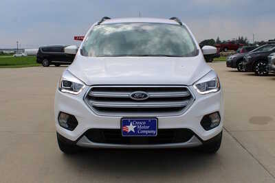 2018 Ford Escape, $13995. Photo 2