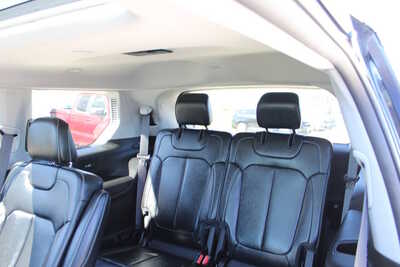 2023 Jeep Grand Cherokee L, $31995. Photo 10