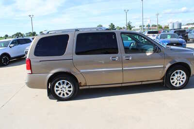2006 Buick Terraza, $3200. Photo 4
