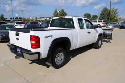 2009 Chevrolet 2500 Ext Cab, $11995. Photo 5