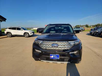2022 Ford Explorer, $29995. Photo 7