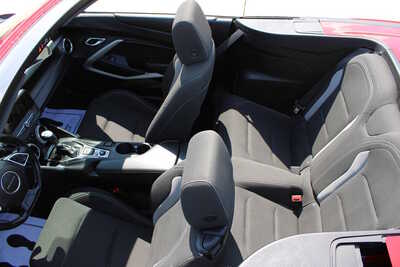 2019 Chevrolet Camaro, $21995. Photo 12