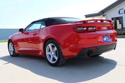 2019 Chevrolet Camaro, $21995. Photo 7