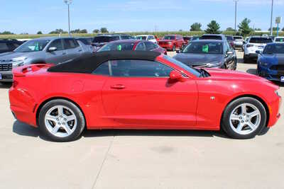 2019 Chevrolet Camaro, $21995. Photo 9