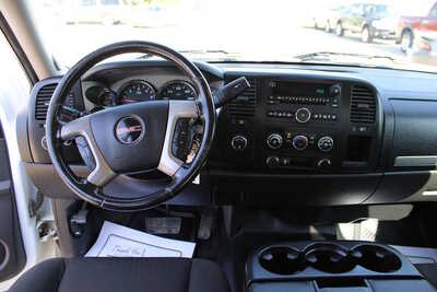 2013 GMC 2500 Crew Cab, $18995. Photo 11