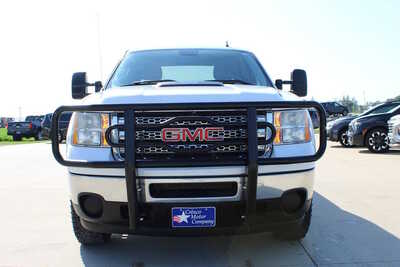 2013 GMC 2500 Crew Cab, $18995. Photo 2