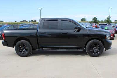 2018 RAM 1500, $25995. Photo 4