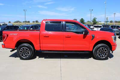 2023 Ford F150 Crew Cab, $39995. Photo 4