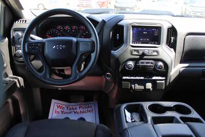 2024 Chevrolet 1500 Crew Cab, $36995. Photo 12