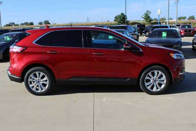 2020 Ford Edge, $18995. Photo 4
