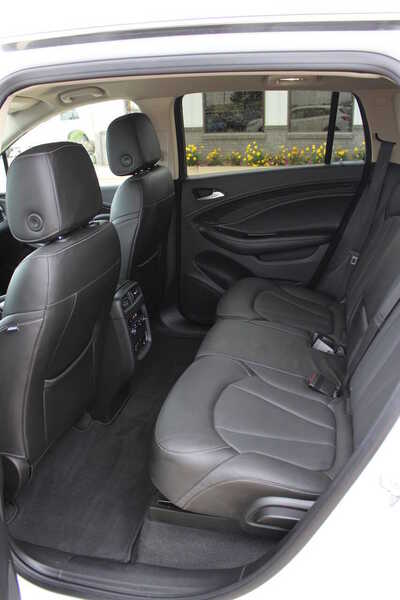 2017 Buick Envision, $15995. Photo 9