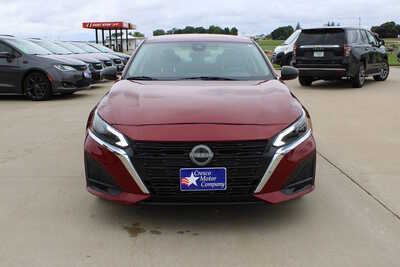 2024 Nissan Altima, $19995. Photo 2