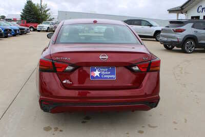 2024 Nissan Altima, $19995. Photo 6