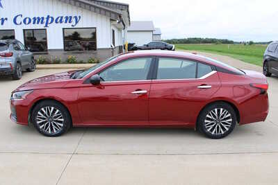 2024 Nissan Altima, $19995. Photo 8
