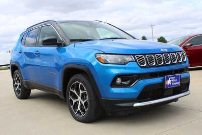 2024 Jeep Compass, $19875. Photo 3